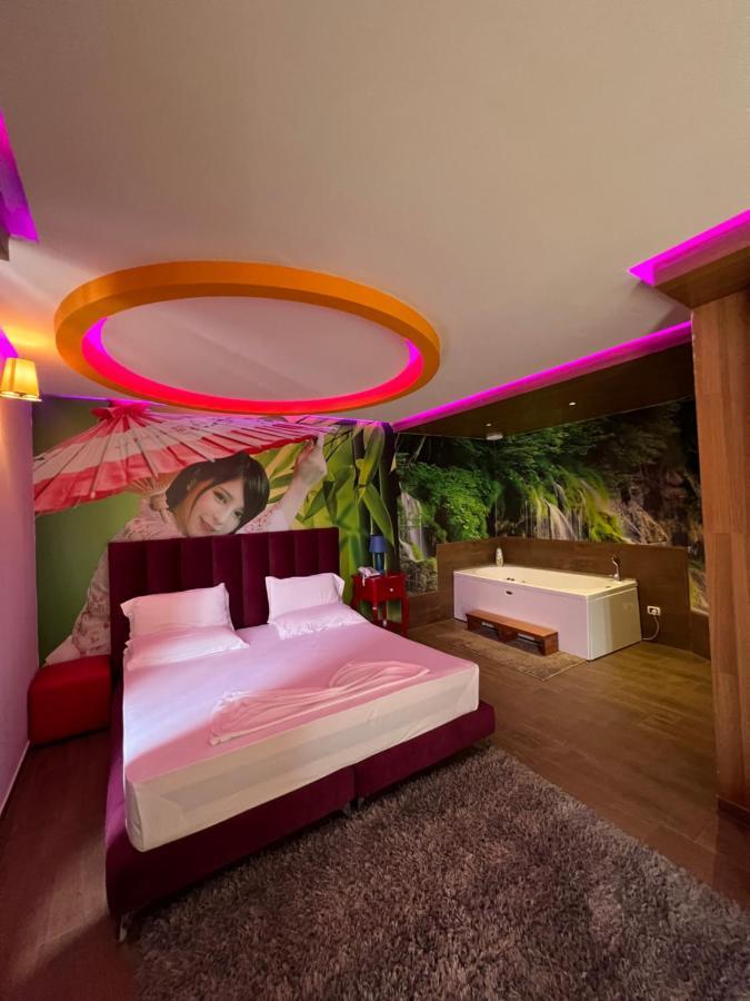 Vivi La Vita Hotell Tirana Exteriör bild