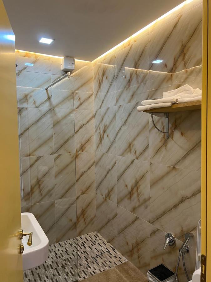 Vivi La Vita Hotell Tirana Exteriör bild